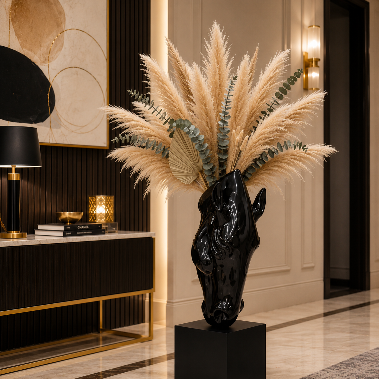 Majestic Horse Head Vase – Luxury Black Polyresin Floor Décor with Pampas Arrangement