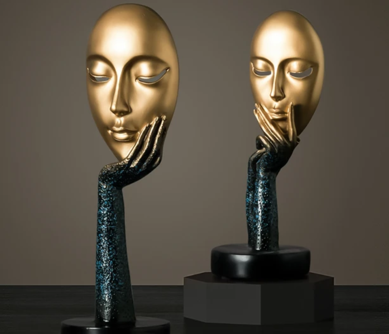 Golden Turquoise Lady thinker
