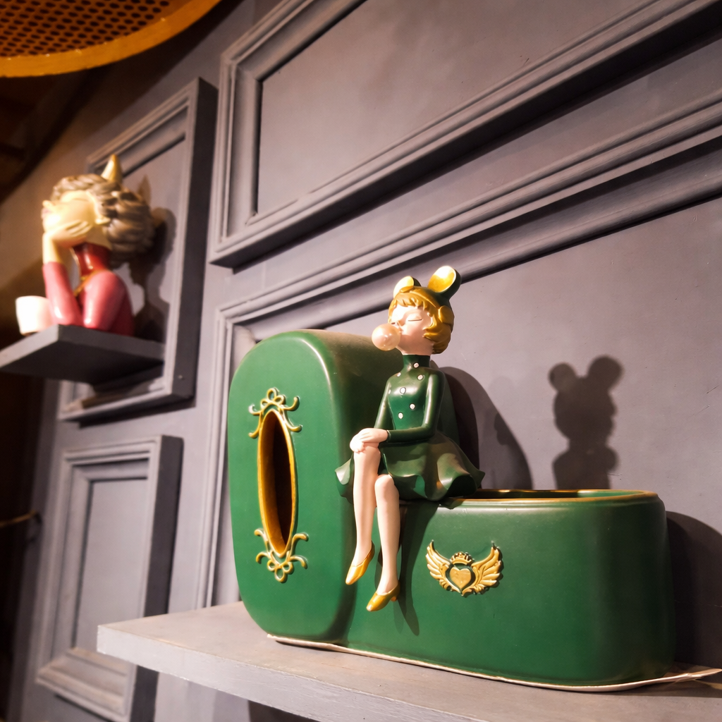 The Duchess Emerald Organizer